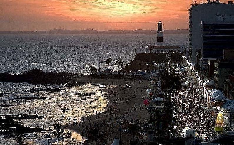 Flat A Beira Mar Na Barra Apartment Salvador Exterior photo